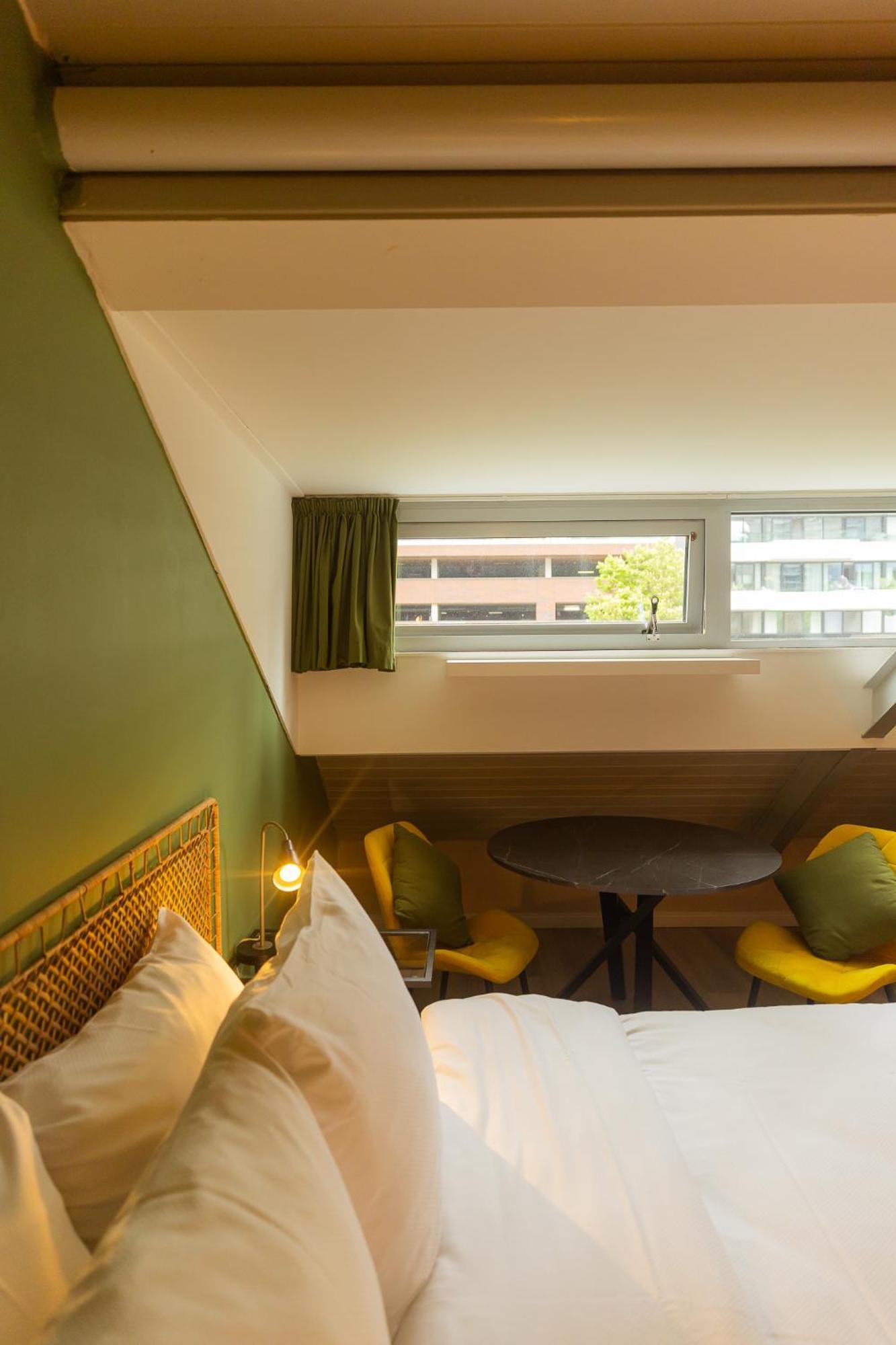 FLOATS by H2OTEL Rotterdam Eksteriør billede